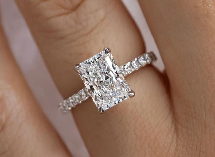 2 Ct Radiant Cut Moissanite Engagement Ring, Crushed Ice Radiant Cut Ring, Elongated Radiant, Solitaire Ring